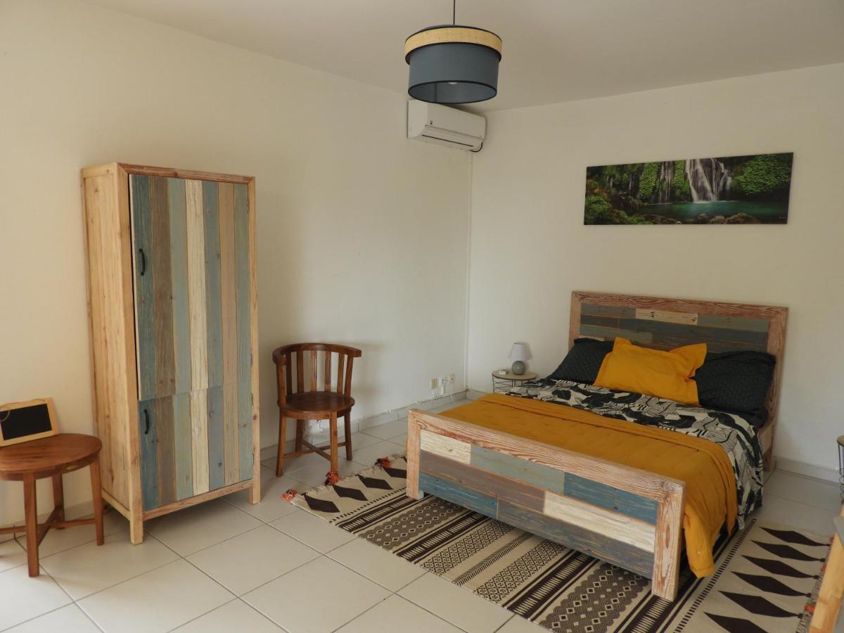 Apartamento Ti Kaz A Patou, Au Coeur De L'Ile. Baie-Mahault Exterior foto