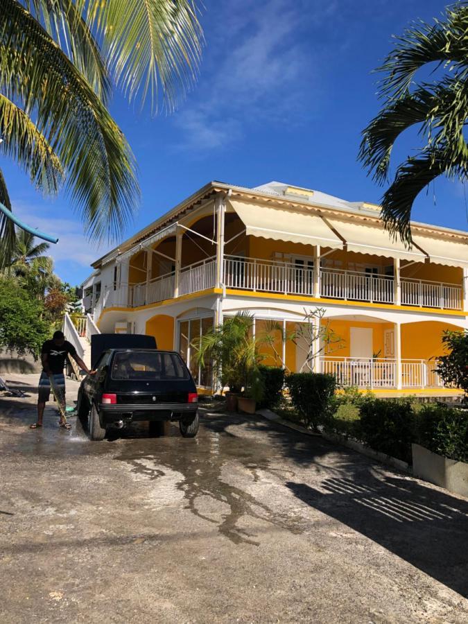 Apartamento Ti Kaz A Patou, Au Coeur De L'Ile. Baie-Mahault Exterior foto
